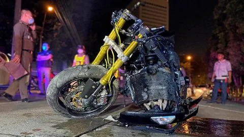 บิ๊กไบค์พังยับ