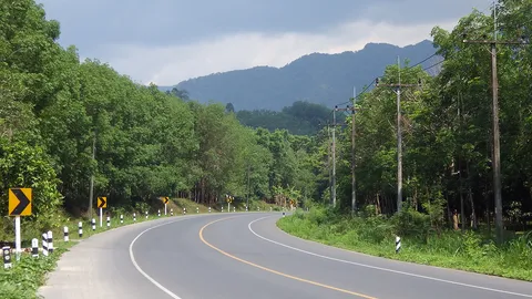 จังหวัดชลบุรีแชมป์เกิดอุบัติเหตุสูงสุด รองลงมา สุพรรณบุรี และกรุงเทพฯ