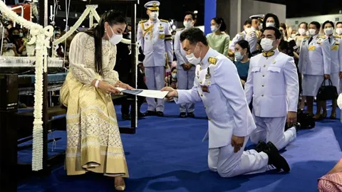 สมเด็จเจ้าฟ้าสิริวัณณวรี เสด็จมาทรงเป็นองค์ประธานเปิดงานโอทอป ซิตี้ 2020