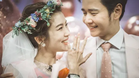 โต๋ เผยเหตุผลที่เซอร์ไพรส์ ไบรท์ ขอแต่งงานในวันคริสต์มาส (คลิป)