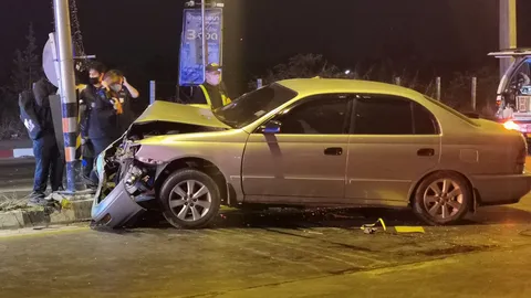 ร.ต.ต.สารถี "วันนอร์" ซิ่งเก๋งเสยเสาไฟดับ พบป่วย คาดวูบโรคประจำตัว