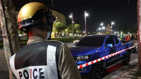 ด่วน ระทึกเหตุบึมกลางกรุง ใกล้กลุ่มวีโว่ ริมถนนราชดำเนิน บาดเจ็บ 1 