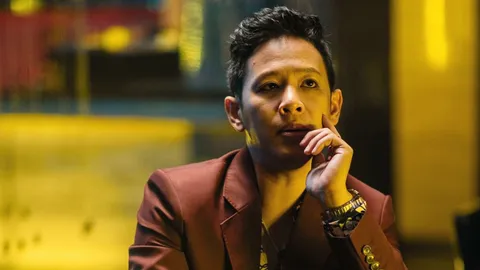 “โอม ค็อกเทล-ตั๊ก ศิริพร” ตื่นเต้นสุดขีด “ดึงดัน” ฟาดแรงยอดวิวพุ่งเกิน 100 ล้านวิว