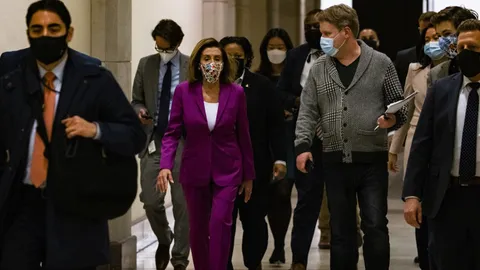 เศร้า ตร.รัฐสภาสกัดม็อบ ดับอีก 1 ประธานสภาผู้แทนฯสหรัฐฯเร่งปลดทรัมป์