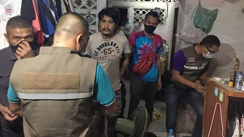 หนีไม่พ้น