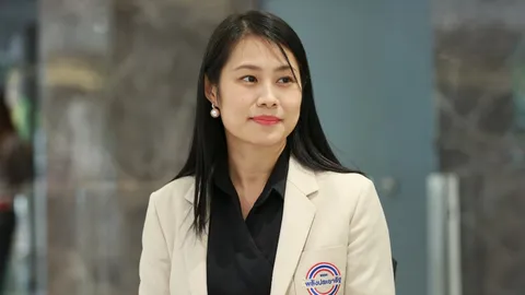 พปชร.ขอ พท.หยุดตำหนิ รบ.รายวัน ยัน เยียวยา "เราชนะ" ไม่ใช่ลอกการบ้าน