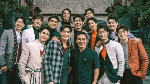 หล่อทะลุจอ “ช่อง3” ส่ง 12 หนุ่มฮอต “SUPERNOVA” ถ่ายปฏิทินจีน ปี2564