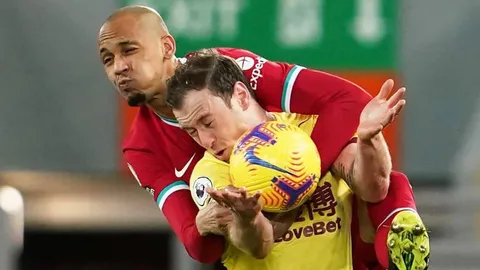 ลิเวอร์พูล พลาดท่า โดน เบิร์นลีย์ บุกทุบคาแอนฟิลด์ 1-0 ศึกพรีเมียร์ลีก
