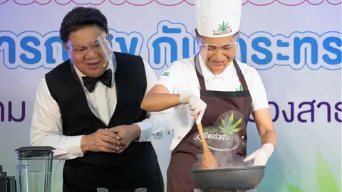 "อาจารย์ยิ่งศักดิ์" สาธิตทำอาหารกระทรวงสาธารณสุขก่อนรู้ มะตูม ติดโควิด