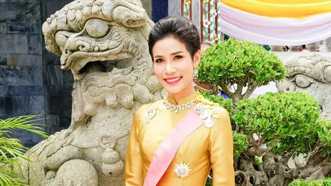 “เจ้าคุณพระสินีนาฏ พิลาสกัลยาณี” ราชองครักษ์คู่พระทัย