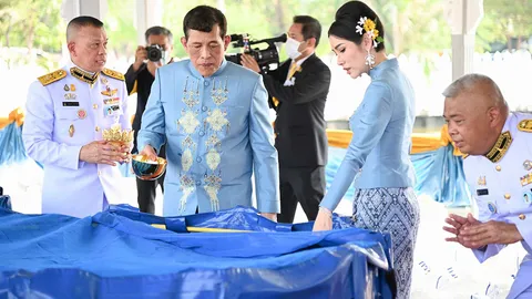 ในหลวง-เจ้าคุณพระสินีนาฏ ไถ่ชีวิตโค-กระบือ