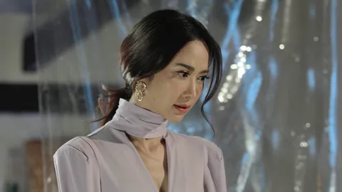 "ยุ้ย" เครียด คบชู้ กลัวสามีจับได้ ใน "คลับฟรายเดย์ ตอน โลกใบที่สอง"