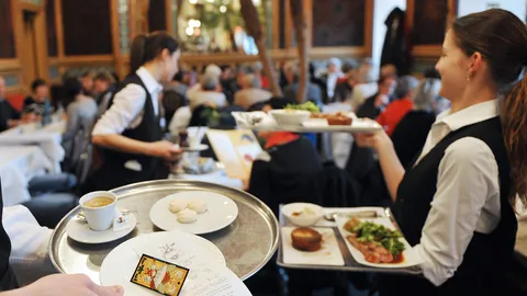 กทม. นนท์ ปทุมฯ สมุทรปราการ นั่งกินในร้านถึง 5 ทุ่ม ยังห้ามดื่มเหล้า