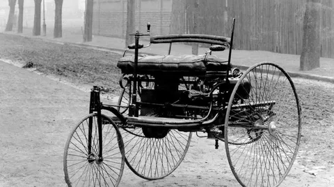ย้อนอดีตรถยนต์คันแรกของโลก Benz Patent Motorwagen
