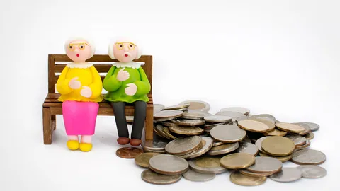 ถามหามนุษยธรรมภาครัฐ หยุดเรียกคืนเบี้ยยังชีพผู้สูงอายุ