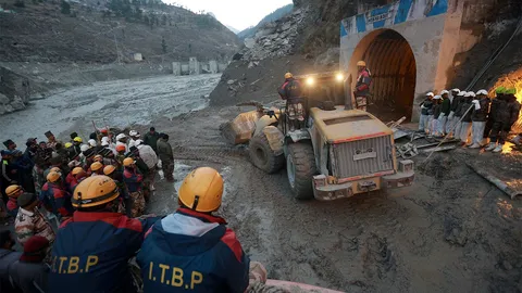 เร่งกู้ภัยผู้สูญหายสึนามิหิมาลัยถล่ม