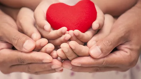 วธ. เผยโพลวาเลนไทน์ปี 64 คนอยากมอบความรักให้พ่อแม่ ยอมห่างให้ปลอดภัยจากโควิด