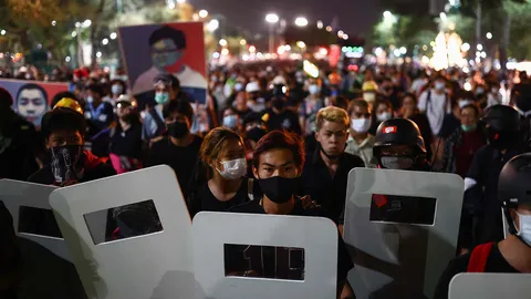 "พรหมศร" ประณามเหตุทำร้ายทีมแพทย์อาสา ชี้ มวลชนจะยิ่งต้านความไม่ชอบธรรม