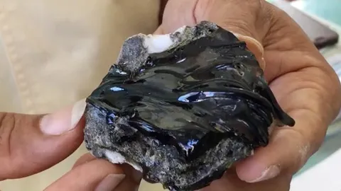 ทสจ.กระบี่เร่งตรวจสอบหินปริศนา ส่วนชาวบ้านยังแห่ขุดต่อเชื่อเป็นเหล็กไหล