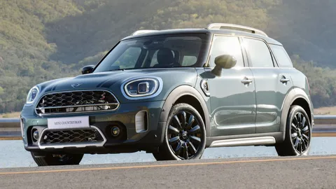 MINI เปิดตัว COOPER S COUNTRYMAN ENTRY และ HIGHTRIM รุ่นปรับโฉม 2021  