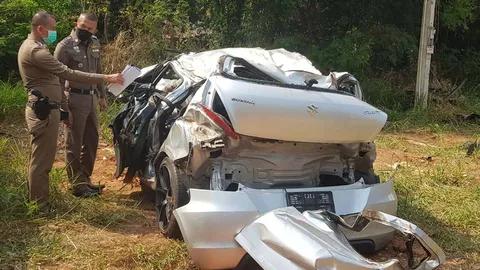 เผยรถเก๋งที่น้องน้ำมนต์ตาย พ.ร.บ.ขาด คนขับยังนอนอยู่ รพ.ให้ปากคำไม่ได้