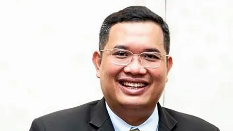 สกสค.ปัดฝุ่นตั้งทีมสืบสวน 2 เรื่องฉาว “สมบูรณ์-ไกรวิชญ์” นำเค้นความจริง