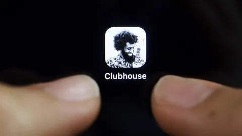 Clubhouse โซเชียลมีเดียดาวรุ่ง