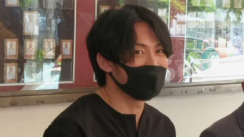 คุก "มะตูม" 1 เดือน แพร่โควิดงานปาร์ตี้ แห่วางดอกไม้อาลัย คลินิก "หมอปัญญา"