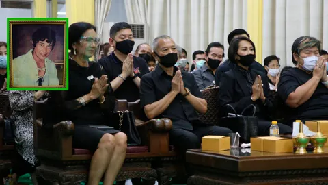 สวดพระอภิธรรมศพ ไพโรจน์ ใจสิงห์ คืนแรก บรรยากาศเศร้า คนบันเทิงร่วมอาลัย