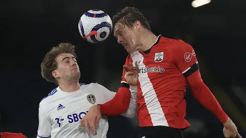 ลีดส์ ฟอร์มร้อน เปิดบ้านไล่ต้อน เซาแธมป์ตัน 3-0 ศึกพรีเมียร์ลีก