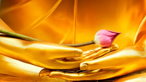 บทสวดพาหุง 9 จบ คาถาแห่งชัยชนะ สวดทุกวัน เสริมความเป็นสิริมงคล