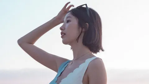 แต่งงานแล้วเซ็กซี่ได้ "แก้ว จริญญา" หยิบชุดว่ายน้ำวันพีซ อวดหุ่นแซ่บเบาๆ