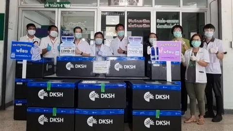 วัคซีน SINOVAC ชุดแรกถึง รพ.สมุทรสาคร เริ่มฉีด จนท.การแพทย์พรุ่งนี้ 