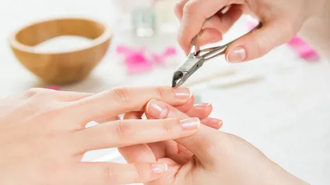 ฤกษ์งามตัดเล็บ! ตัดเล็บวันไหนดีในปี 2564