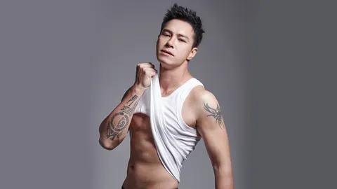 “ปีเตอร์ คอร์ป” ทวงบัลลังก์ “สามีแห่งชาติ” อวดหุ่นแซ่บแฟนๆ คลั่งรัก