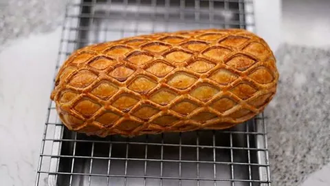 Beef Wellington เมนูเด็ดจาก monster_by_tong