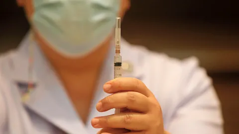 อาการรุนแรง หมอหญิง หลังฉีดวัคซีน สั่ง สสจ.ทุกแห่ง ให้พร้อมรับมือ