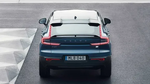 VOLVO เปิดตัวครอสโอเวอร์พลังงานไฟฟ้า 100% NEW C40 RECHARGE 