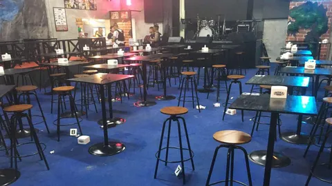 กำนันเมาหนัก คว้าปืนยิงมั่วในร้านเหล้า นักดื่มซวยบาดเจ็บ 4   