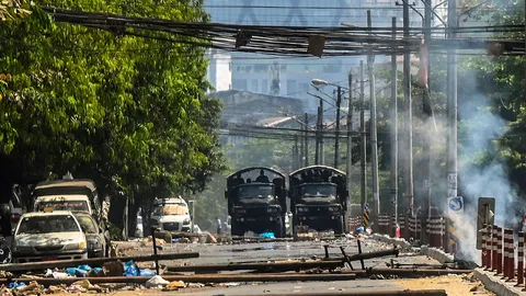 จีนส่งสัญญาณร่วมหาทางฝ่าวิกฤติในเมียนมา