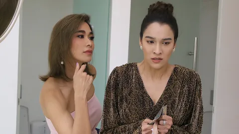 “พลอย-หยาด” มวยถูกคู่ บุกตบกลางห้องน้ำ กลายเป็นสนามรบ ใน “เรยา”