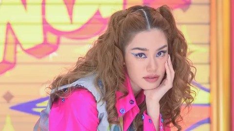 "เกรซ กาญจน์เกล้า" ฟาดบทบาทใหม่พิธีกรจัดจ้านย่านวิภา