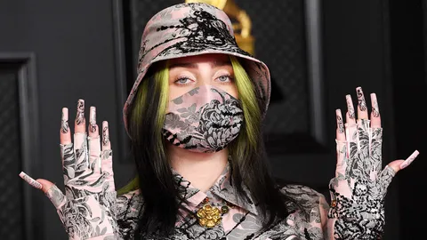 ส่องแฟชั่นหน้ากากอนามัย ศิลปิน-คนดัง ในงาน Grammy Awards 2021