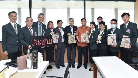 นศ.ปปร. รุ่น 24 พบอนุ กมธ.สว.เสนอแก้ปัญหา "สุราชุมชน กับสังคมไทย"