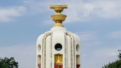 รัฐธรรมนูญเพื่อพวกเรา