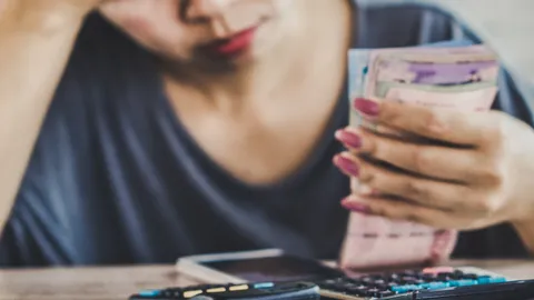 การศึกษาวิจัยพฤติกรรมทางการเงินของครัวเรือนไทย