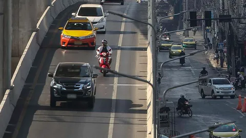 ปิดสะพานแยกกำแพงเพชร 4 ทุ่มถึงตี 4 ซ่อมผิวจราจร กทม.ได้รับเหมาเริ่ม เม.ย.นี้