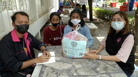 พมจ.ชัยนาท เข้าให้การช่วยเหลือครอบครัว "น้องช็อปเปอร์" ถูก จยย.ทับสาหัส