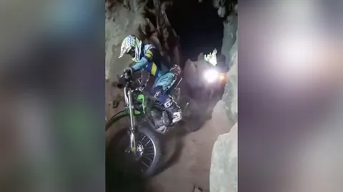 วิจารณ์ยับ คลิปแข่งรถวิบาก ในถ้ำโบราณสถานกระบี่ (คลิป)