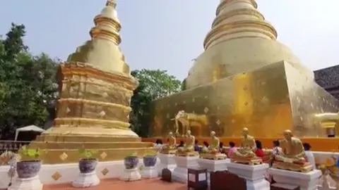 วันหยุดประจำภาคเหนือ ประชาชนชาวเชียงใหม่ และแพร่ แห่เข้าวัดทำบุญพระธาตุ